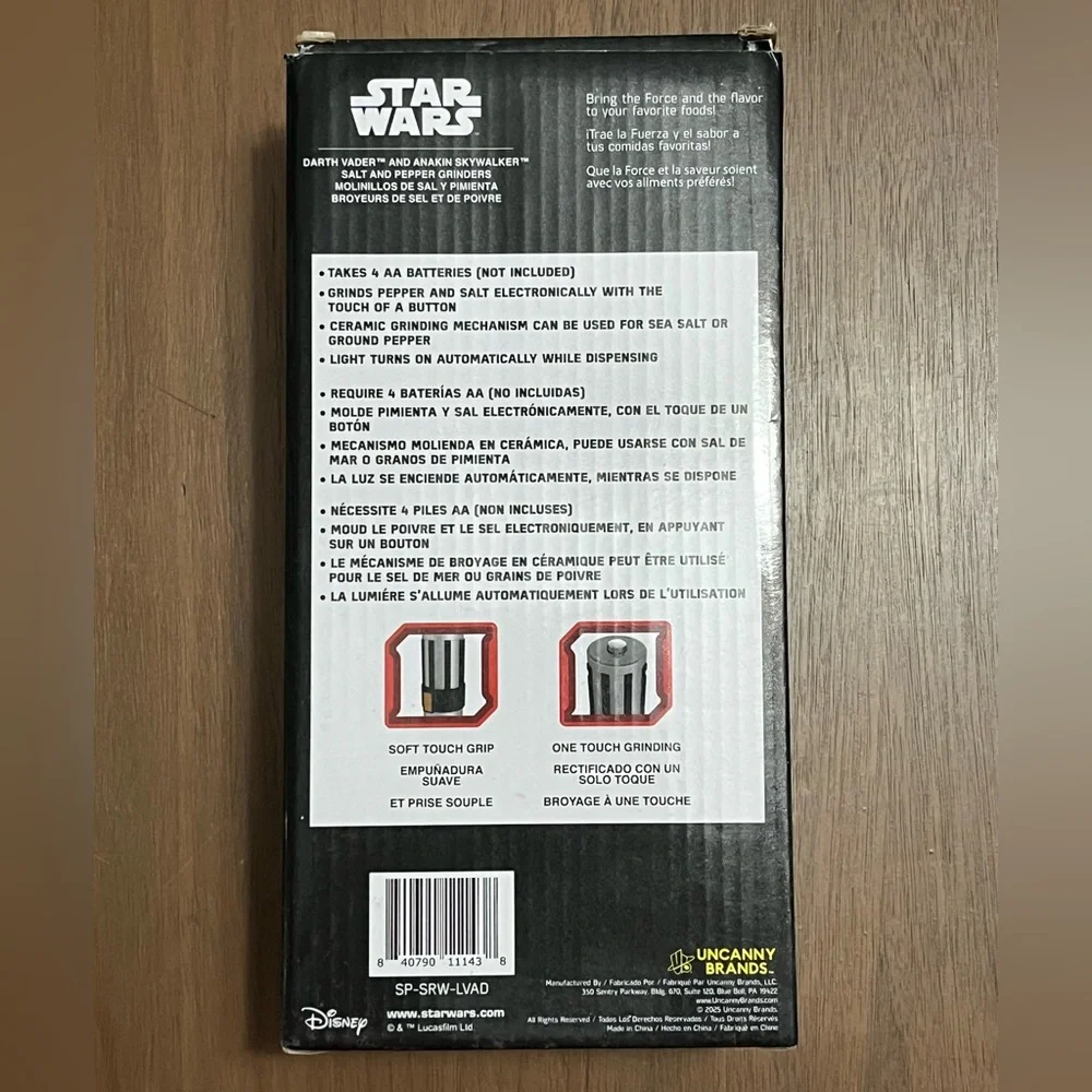 Star Wars Salt & Pepper Grinders - Picture 2 of 5